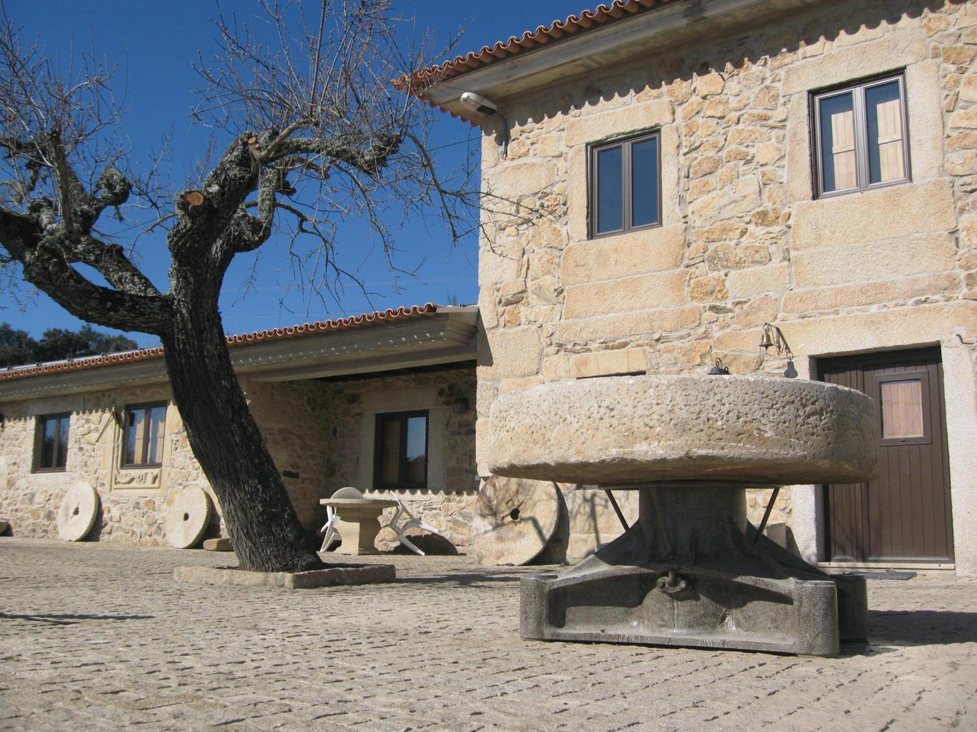 Quinta Das Pias - Holiday Farm Pinhel Εξωτερικό φωτογραφία